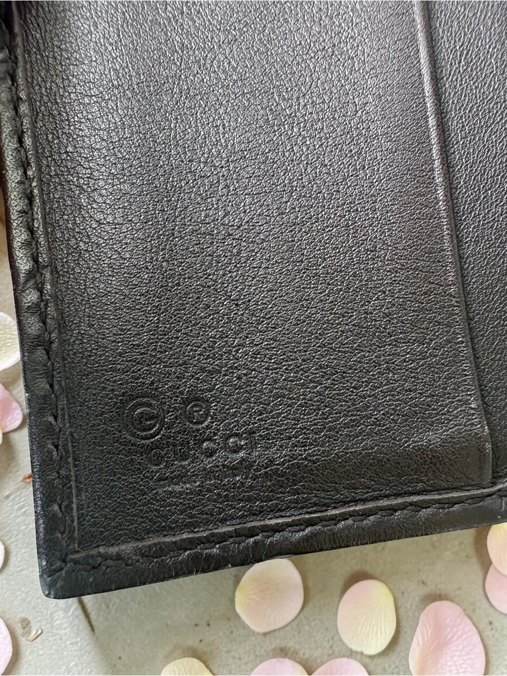 Gucci Chocolate Brown Embossed GG Leather Wallet - Picture 5 of 5